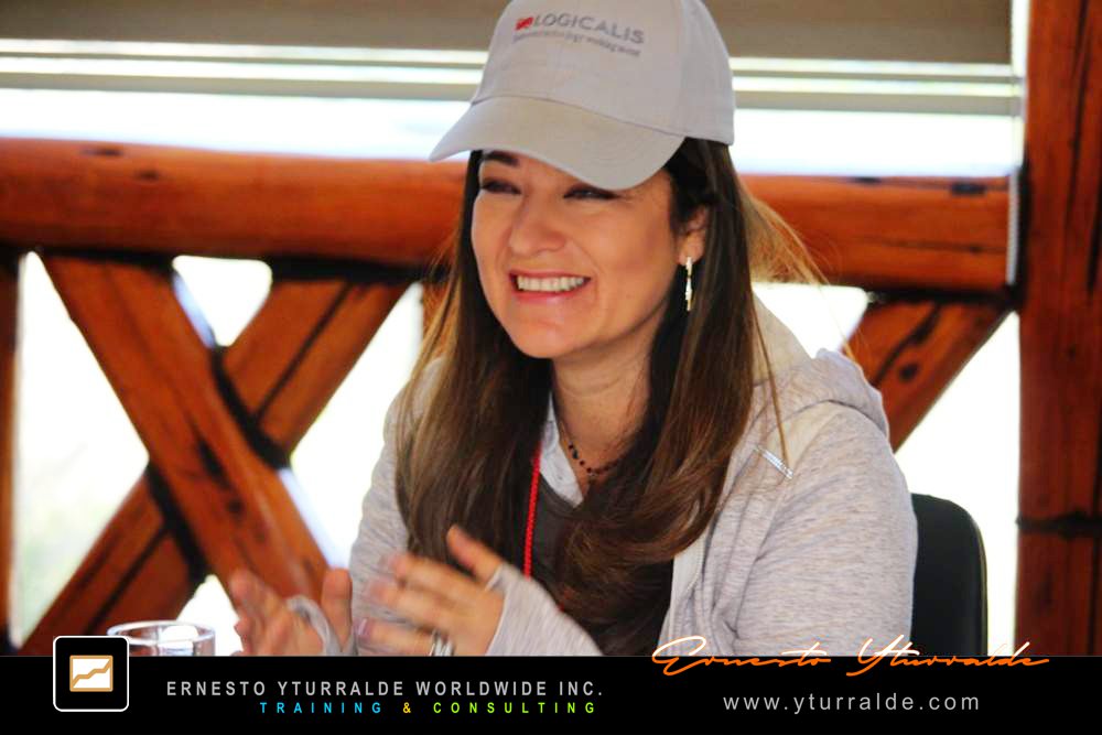 Lideresas: Taller de Liderazgo Transformacional para el Desarrollo de Habilidades Directivas LATAM